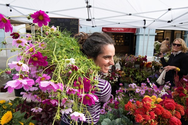 farmer-to-farmer-profile-bluma-flower-farm