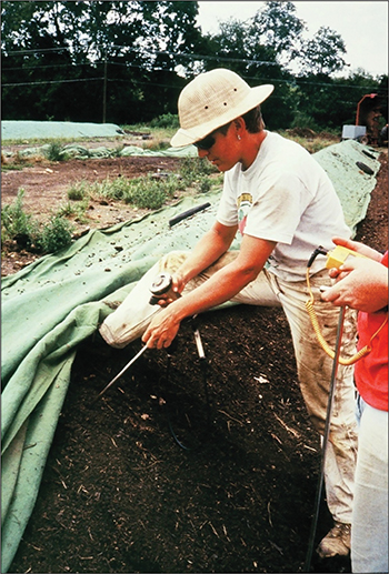 making-great-compost-scale-the-tried-and-true-windrow