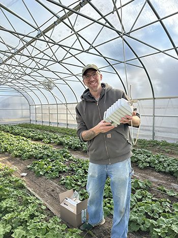 why-and-how-we-automated-our-flower-greenhouses