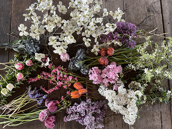 foraged-florals-and-woody-elements-part-1