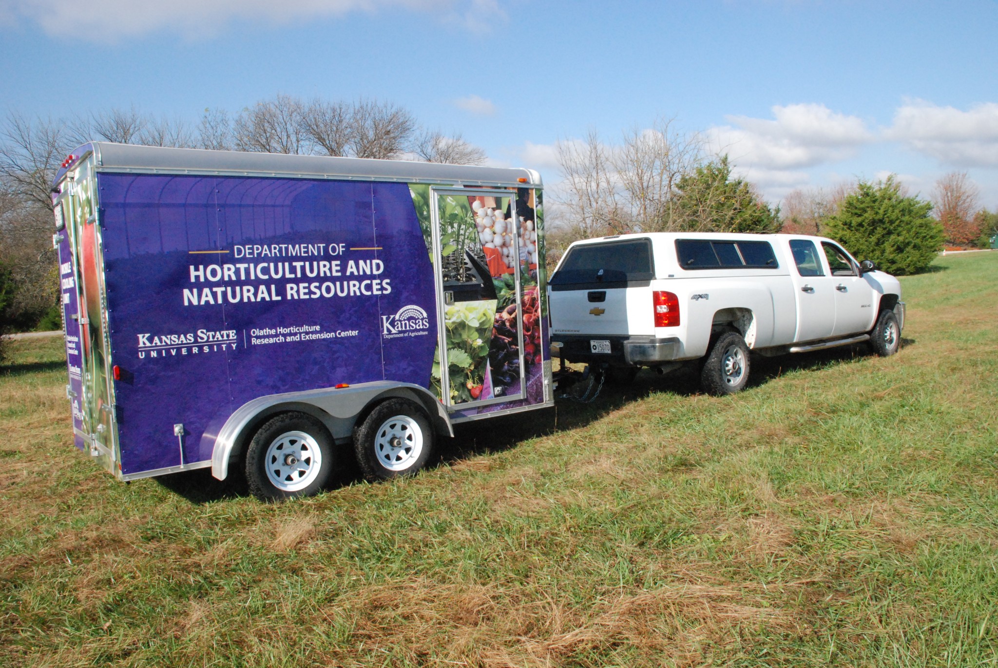 DIY-mobile-cooler-has-many-uses