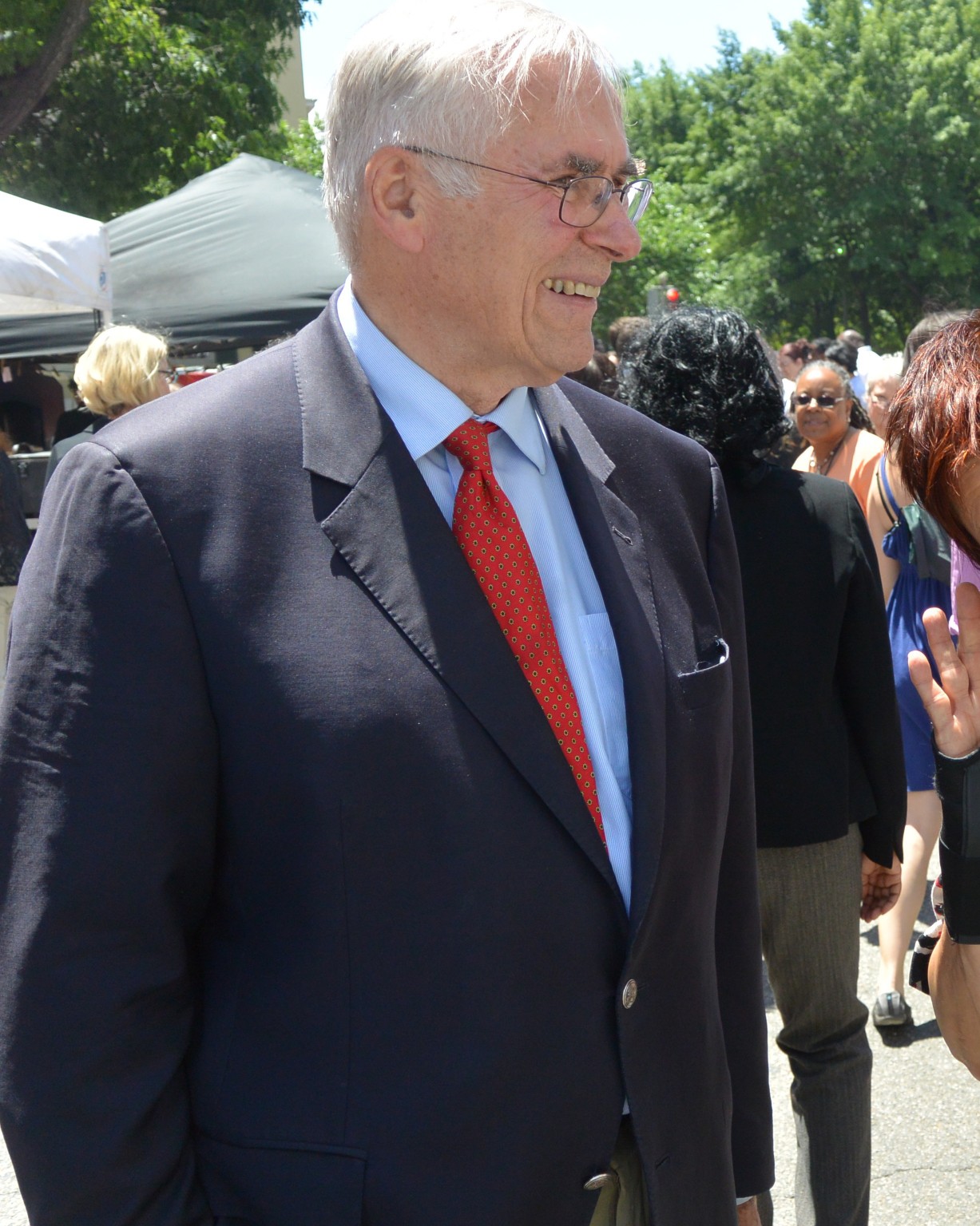 gus-schumacher-farmers-markets-for-all